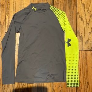 Fitted under armour long sleeve